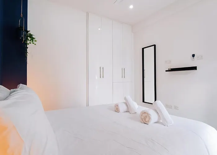 Shelter Next To The Lägenhet