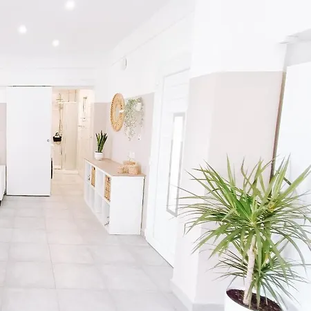 Apartamento Shelter Next To The